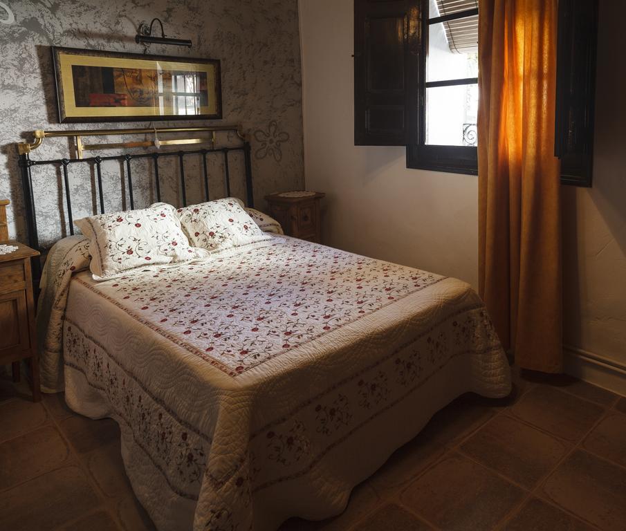 La Casa Del Tio Venancio Guest House Caracenilla Cameră foto