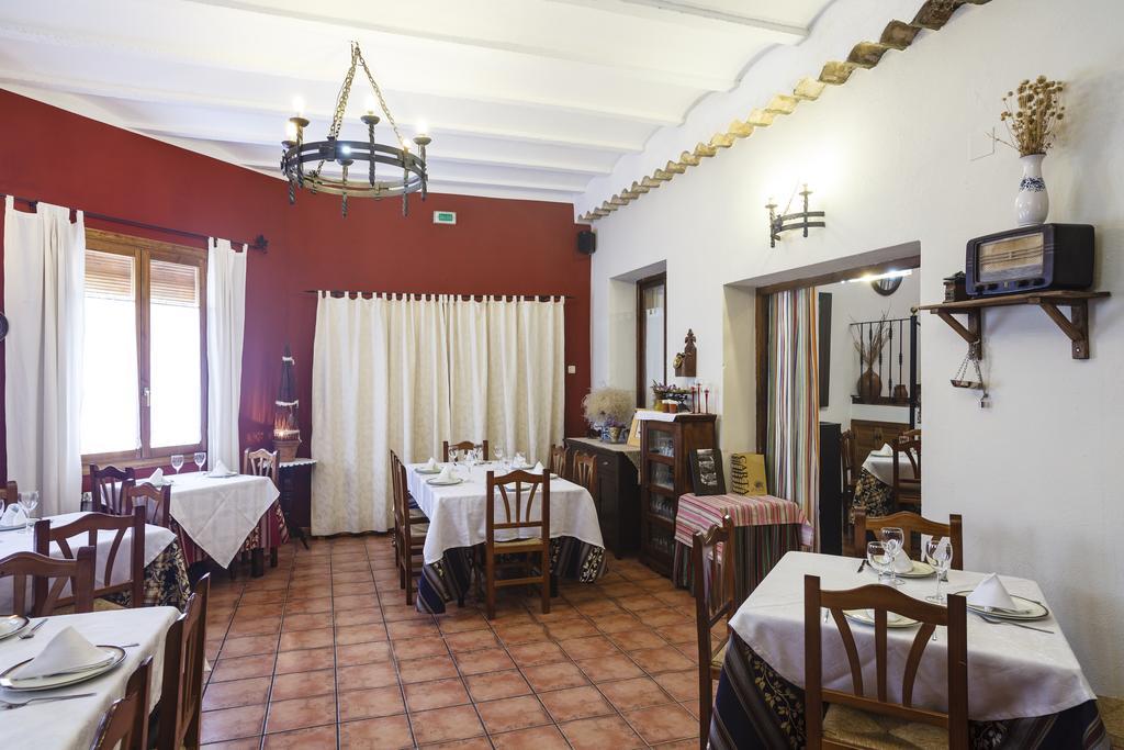 La Casa Del Tio Venancio Guest House Caracenilla Exterior foto